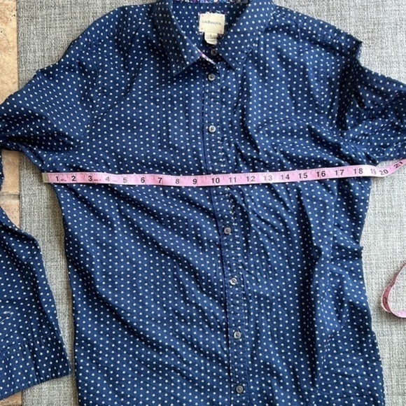 G.H. Bass & Co. blue, with white stars, button down shirt - Picture 6 of 7